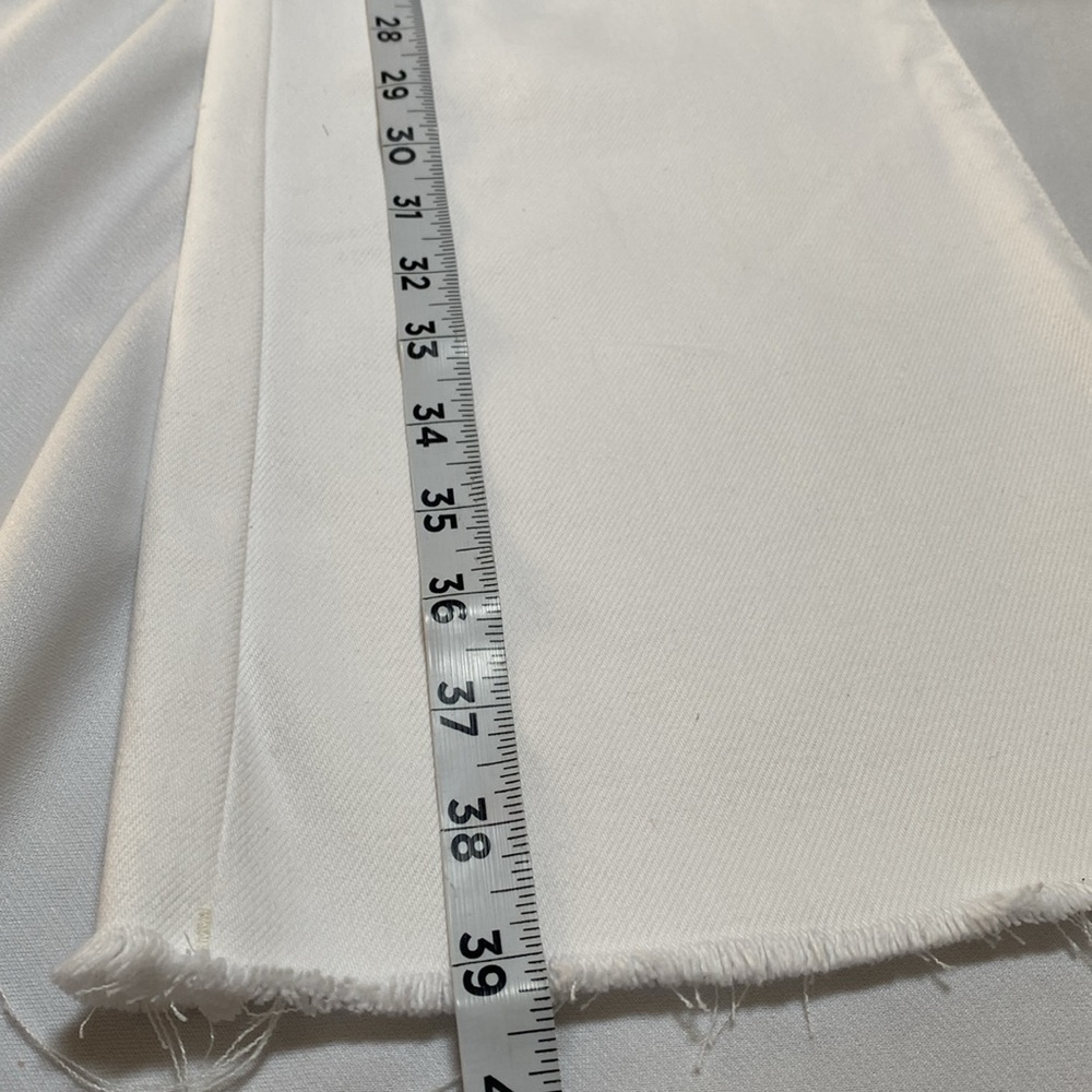Habitual Women's Straight Frayed Wide Leg White Jeans Size 6 NWOT - Picture 7 of 14